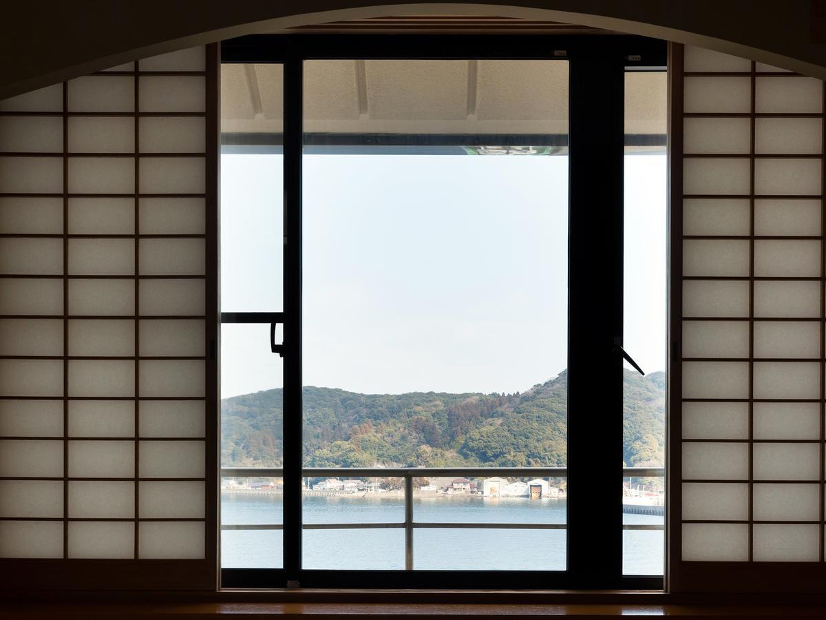 Matsuura Hotel Saiki Exterior photo